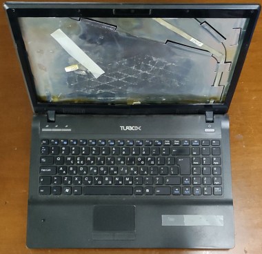 LAPTOP-TURBOX-W76T-2