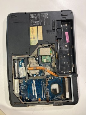 LAPTOP Acer Aspire 5520 2