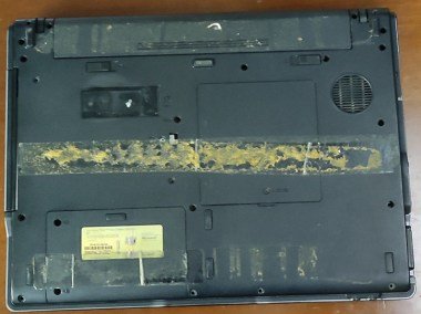 LAPTOP-HP-530-3